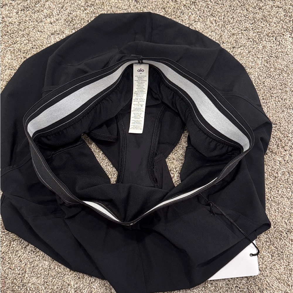 ALO Yoga Women's Black Athletic Shorts- Match Point Short - Picture 4 of 6